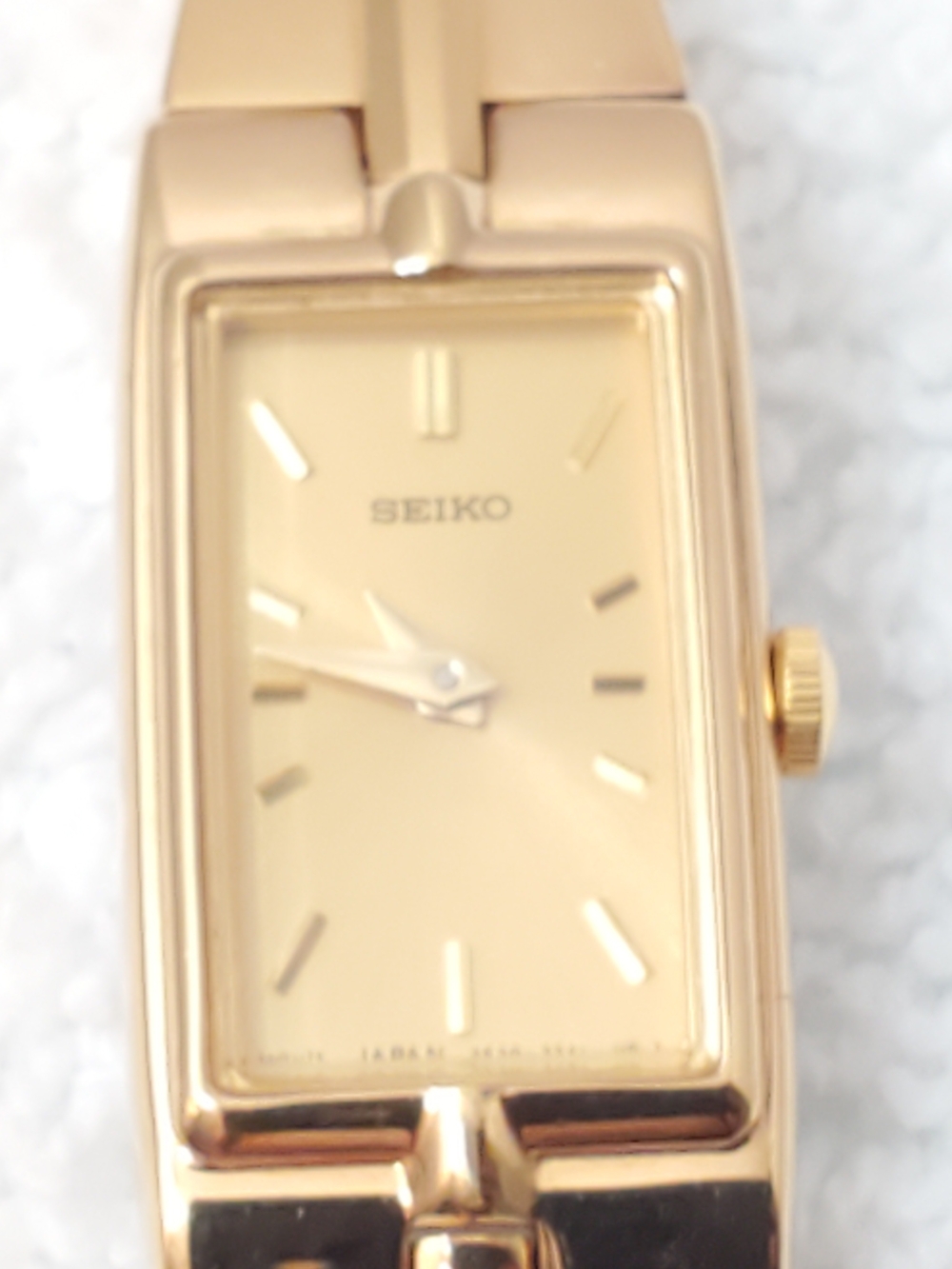 Vintage Seiko Tank Women's Quartz Petite Watch One Jewel Gold Plated
